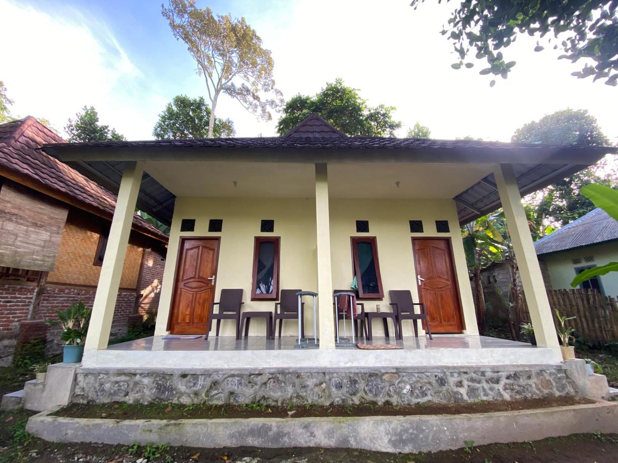 Pondok Rinjani Bungalow 特特巴图 外观 照片